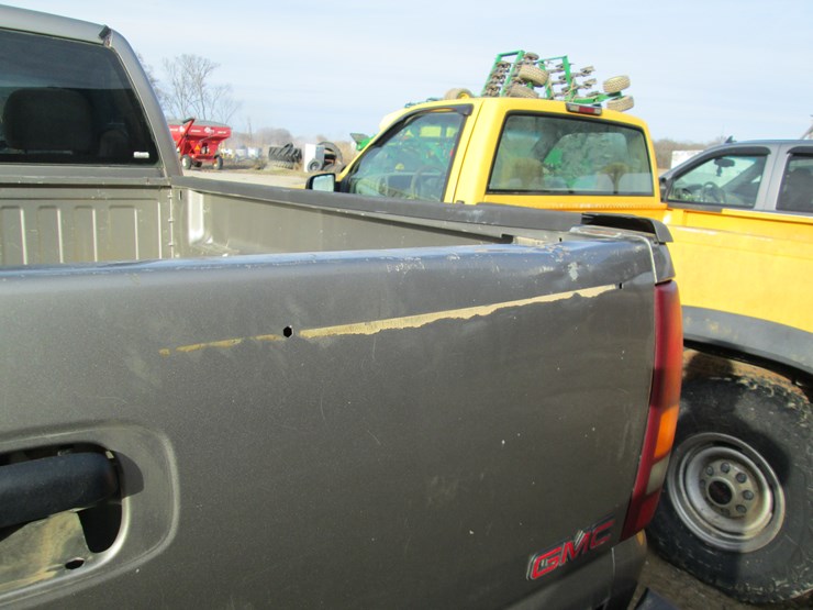 2002-gmc-1500-image-8