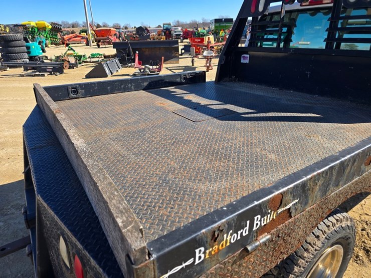 2003-chevrolet-3500-image-6