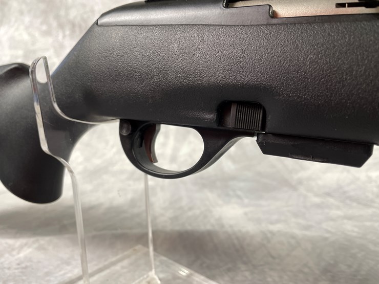 #2187-•-remington-model-597-magnum-.22-magnum-semi-automatic-rifle,-sn:-b2918832m-(downing,-wi)-image-11