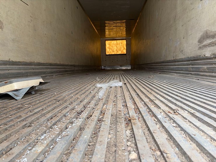 1989-utility-reefer-trailer-image-22