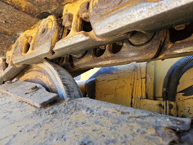 caterpillar-d5k-lgp-image-50