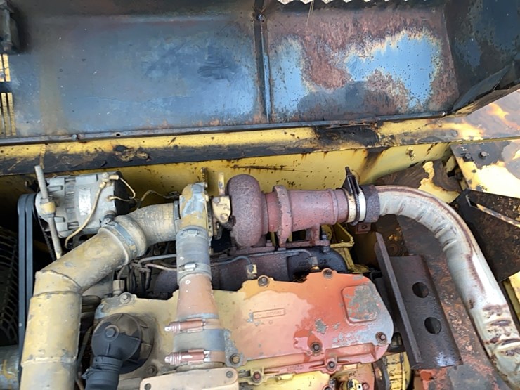 caterpillar-el180-image-39