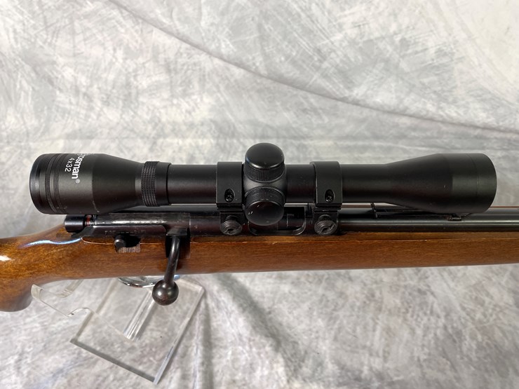 #2184-•-revelation-model-105m-.22-bolt-action-rifle,-sn:-26600311-(downing,-wi)-image-15