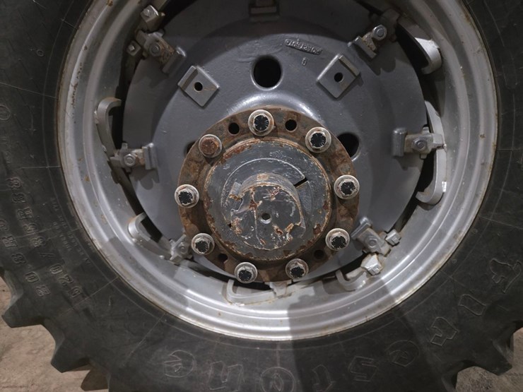 1979-white-2-155-image-14