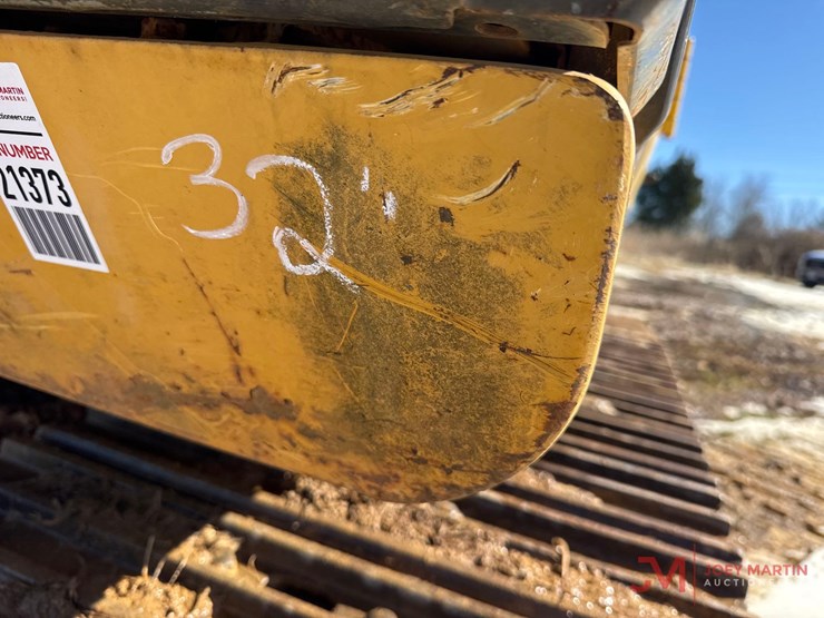 2002-deere-200c-lc-image-18