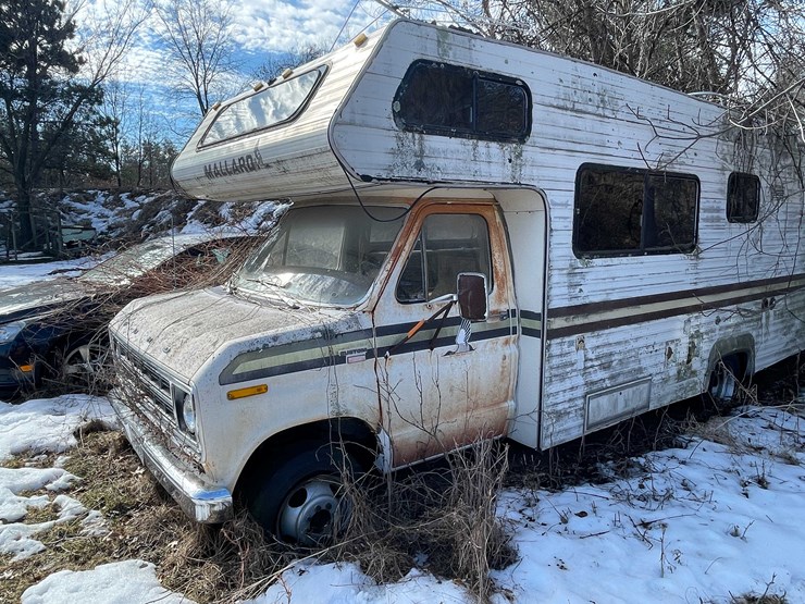 #13021-•-1977-mallard-coach-(no-title)-image-12