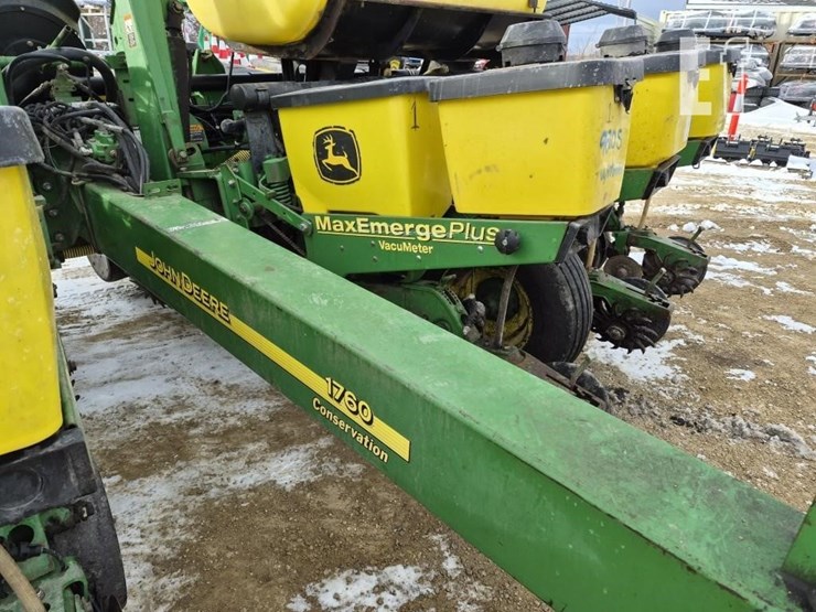 john-deere-1760-image-4