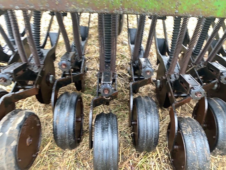 great-plains-solid-stand-20-image-10