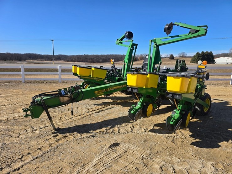 john-deere-1760-image-1