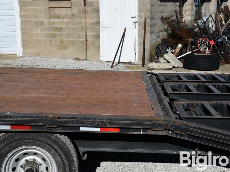 2006-may-trailer-25'-t/a-gooseneck-flatbed-trailer-image-15