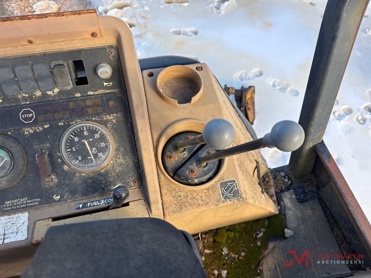 2000-deere-310se-image-27