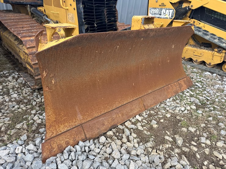 caterpillar-d5k-image-22