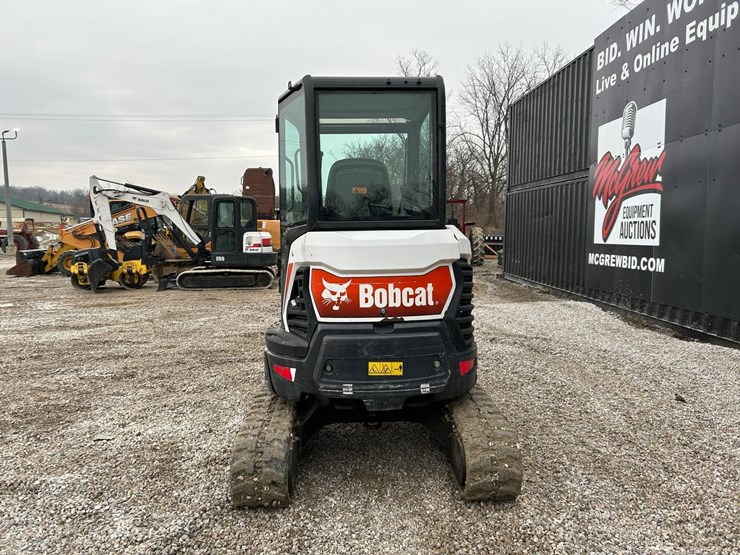 2021-bobcat-e26-image-3