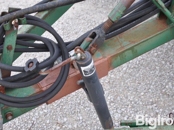 glencoe-27'-mulch-finisher-image-11