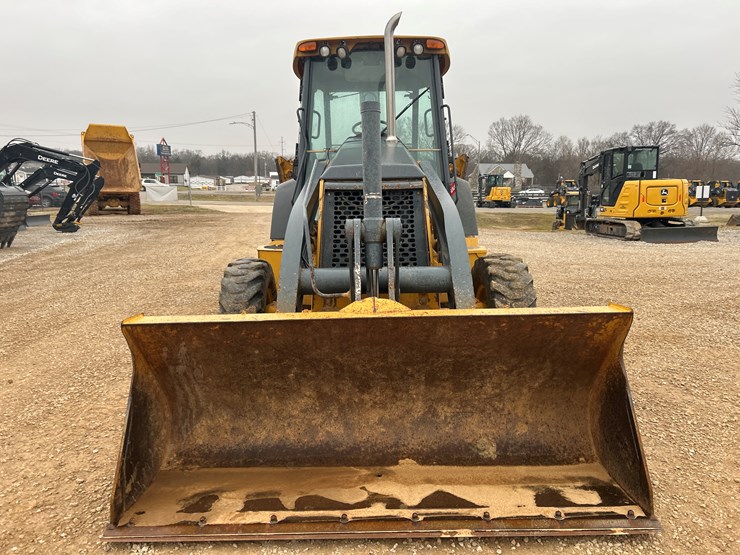2011-deere-310sj-image-8