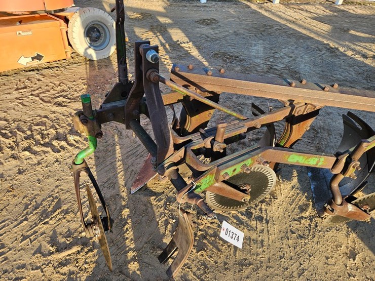 john-deere-125-image-20