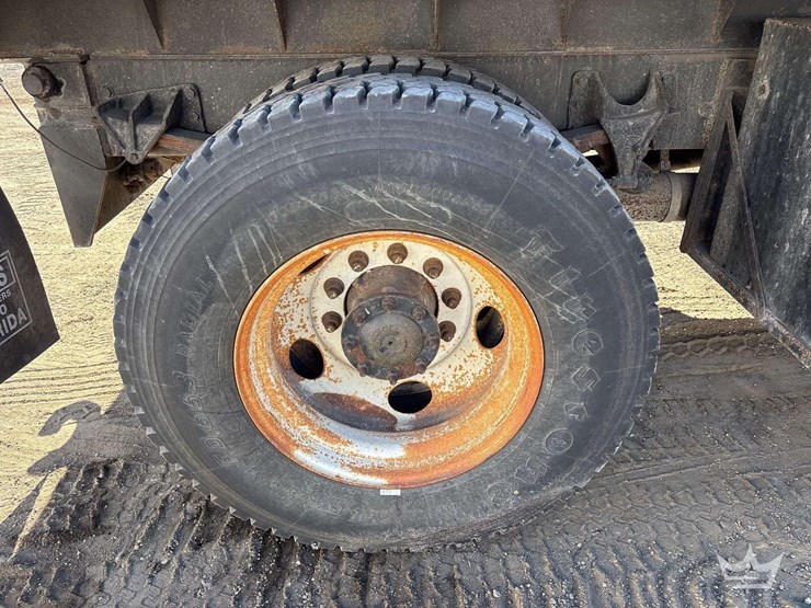 2014-international-durastar-4300-image-30