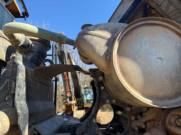 2012-caterpillar-950k-image-67