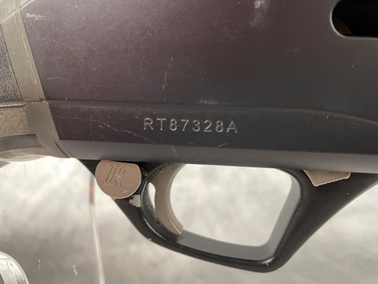 #3104-•-remington-versa-max-12-ga-semi-automatic-shotgun,-sn:-rt87328a-(downing,-wi)-image-12