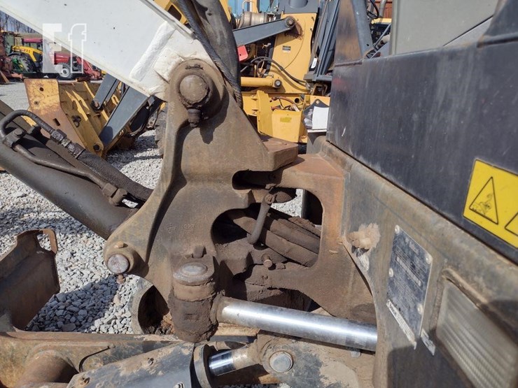 2018-bobcat-e32i-image-24