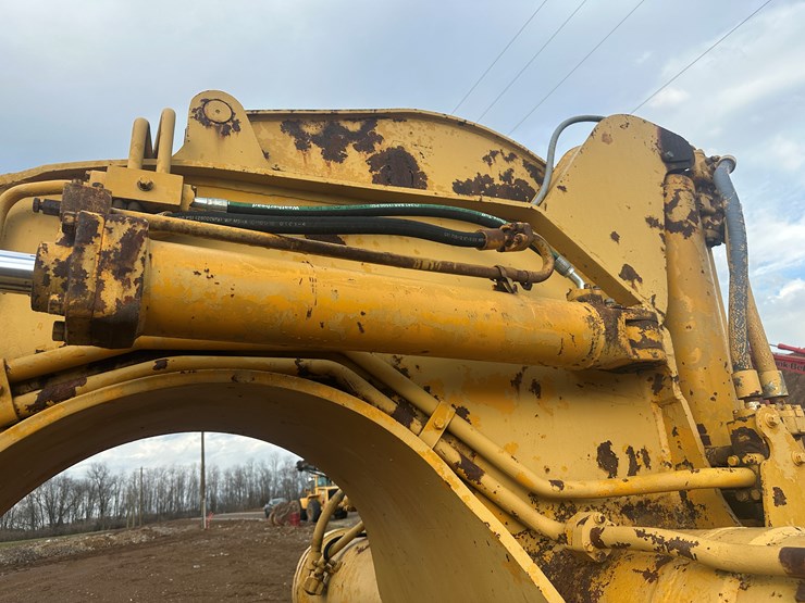 caterpillar-621b-image-29