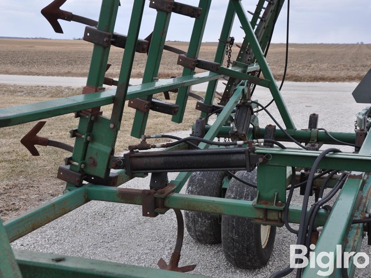 glencoe-27'-mulch-finisher-image-17