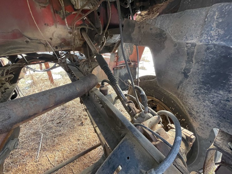 1986-ford-8000-image-44