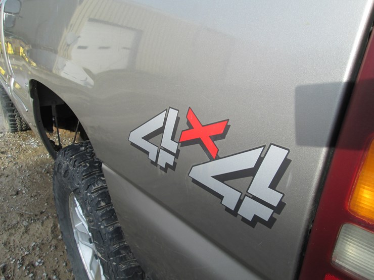 2002-gmc-1500-image-5