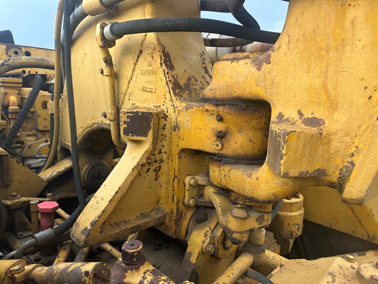 caterpillar-621b-image-30