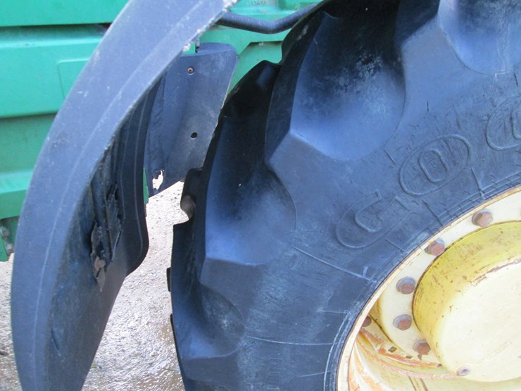 john-deere-8310-image-13