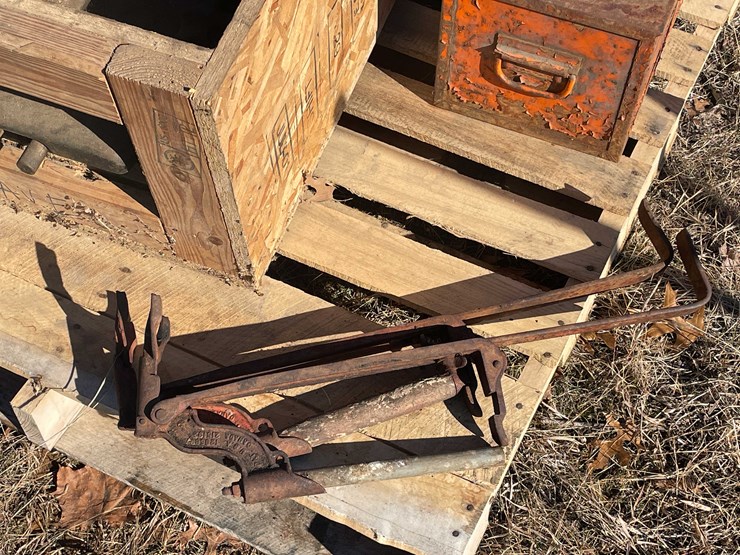 #13089-•-pallet-contents-image-5