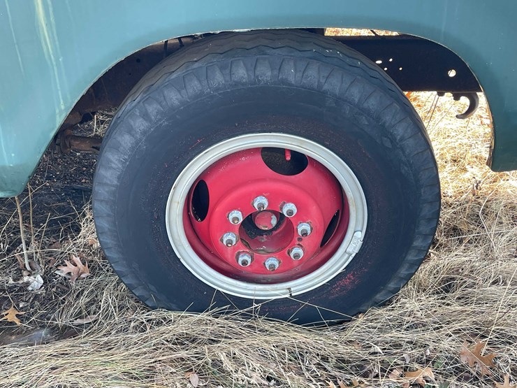 1976-ford-f350-image-11