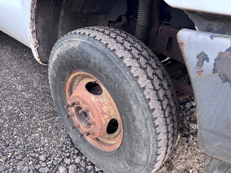 2003-ford-f350-xl-image-12