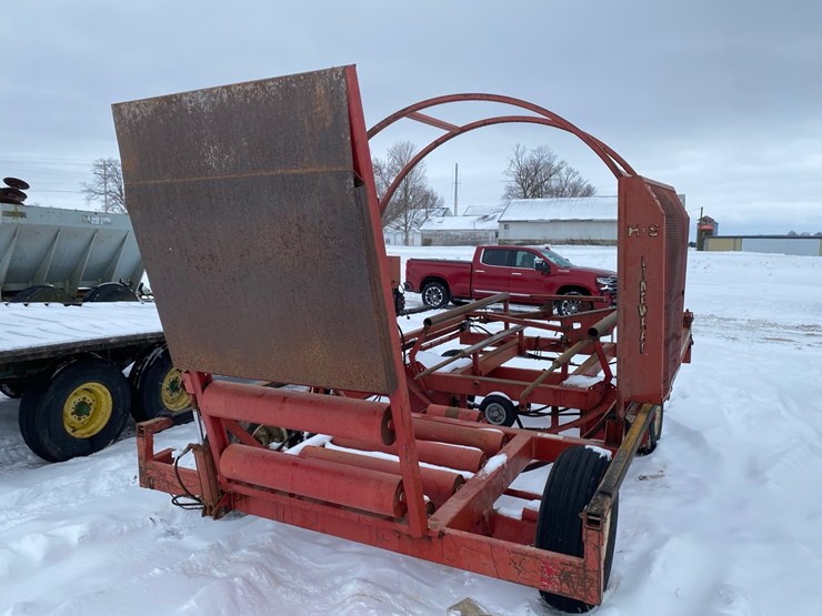 h&s-bale-wrapper-image-4