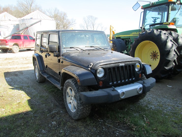 2010-jeep-wrangler-image-2