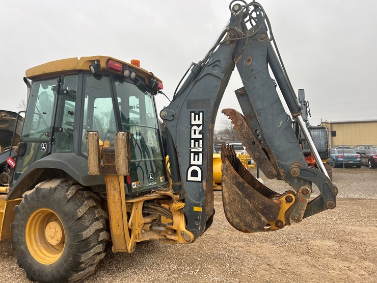 2011-deere-310sj-image-33