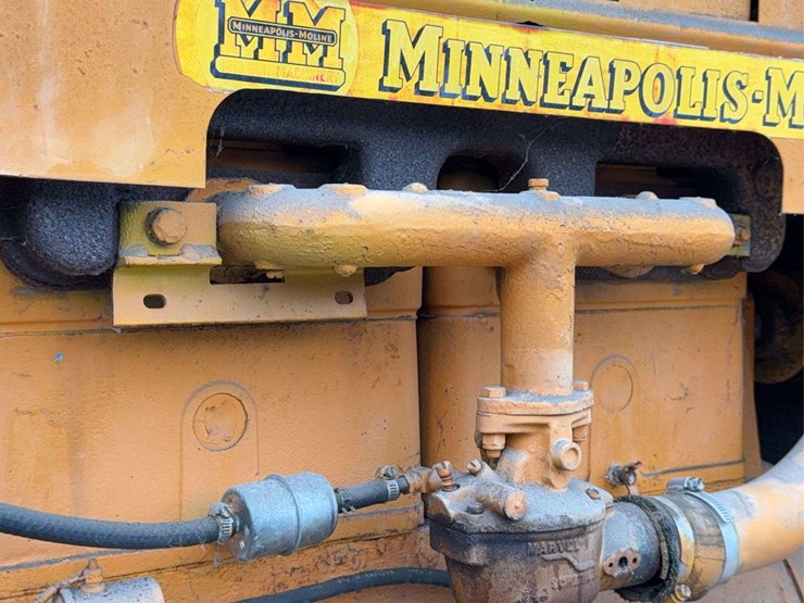 minneapolis-moline-r-image-14