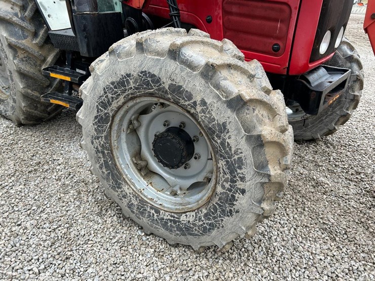 massey-ferguson-5460-image-11