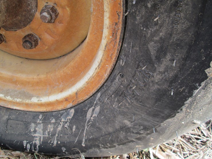 #27325-•-32'-folding-stubble-roller-image-9