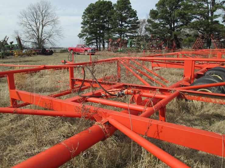 fair-oaks-18x52-image-8