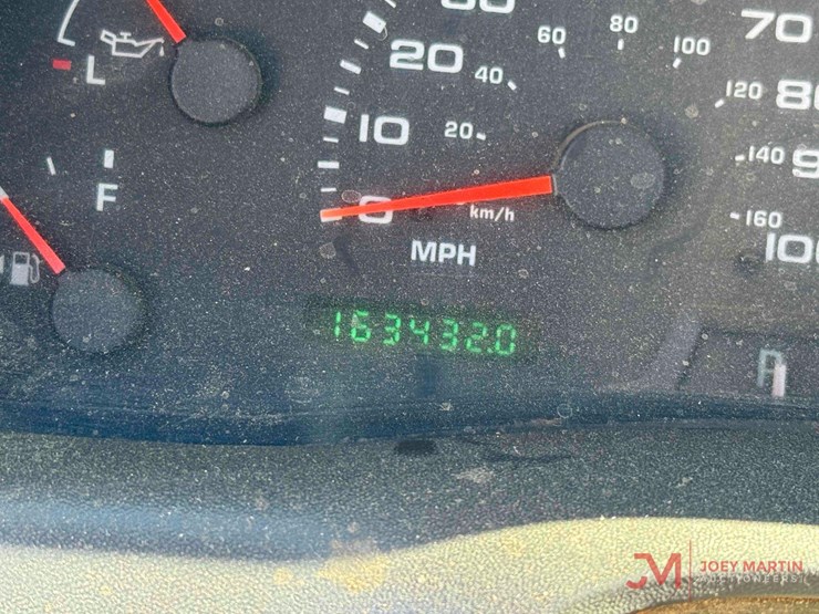 2003-ford-f250-image-31