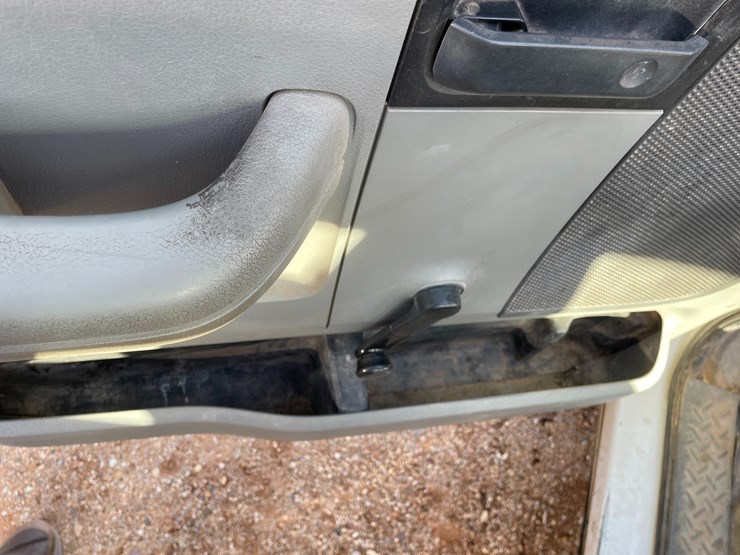 2005-ford-f150-image-13