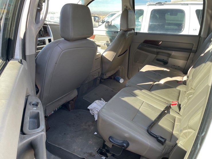 2009-dodge-2500-image-12