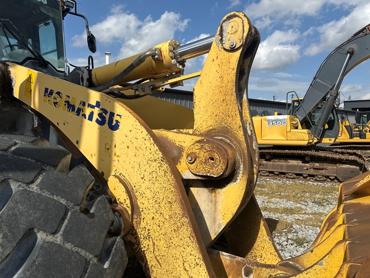 komatsu-wa500-6-image-9