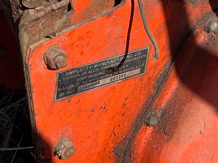 #13075-•-(2)-snow-blowers-image-9