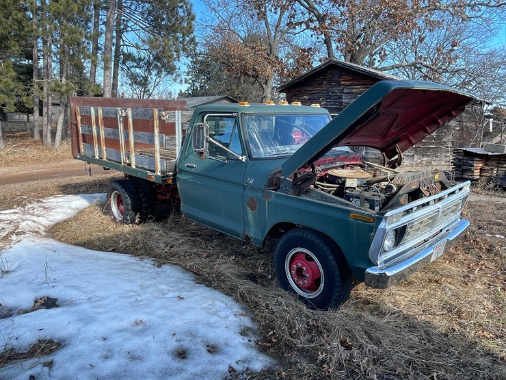 1976-ford-f350-image-3