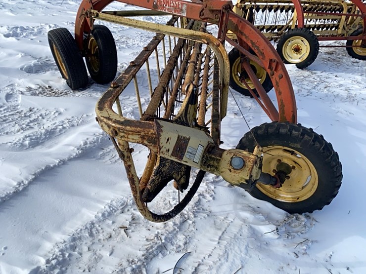 new-holland-256-image-6