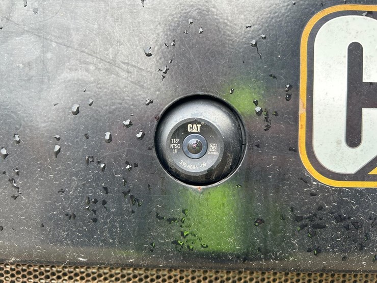2020-caterpillar-259d3-image-16