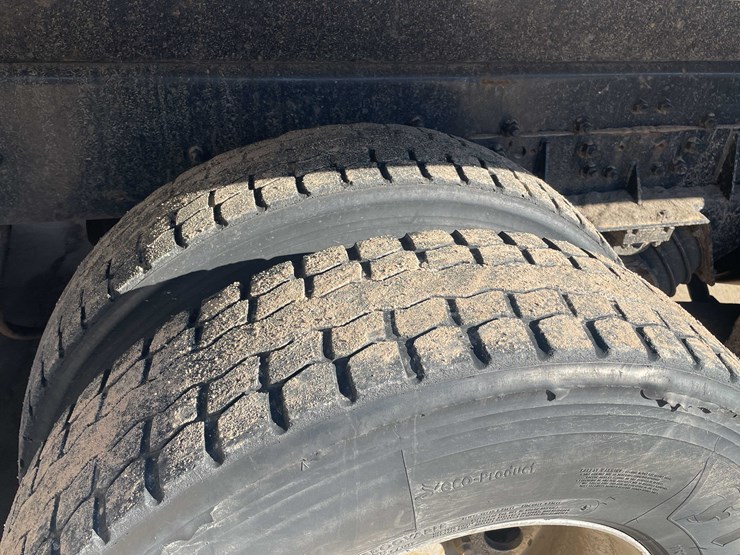 #13005-•-1999-sterling-dump-truck-(has-wi-title)-image-25