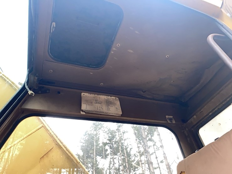 caterpillar-el180-image-17